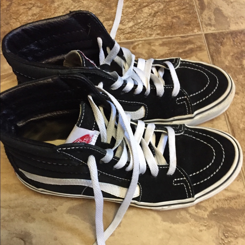 Vans - Picture 4 of 6